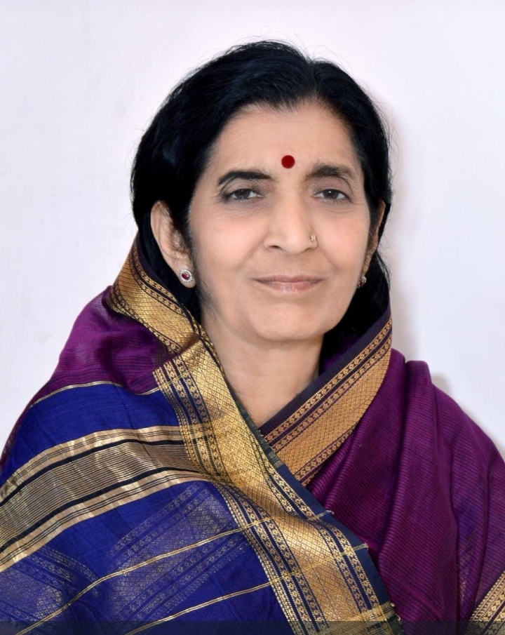 श्रीमती उषाताई राजेंद्र गोडे (माई) – मौन कर्म की उज्ज्वल प्रेरणा