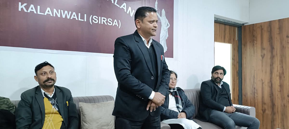 अस्थाई कोर्ट कम्पलेक्स स्थापित करवाने को लेकर बार एसोसिएशन की बैठक आयोजित। 