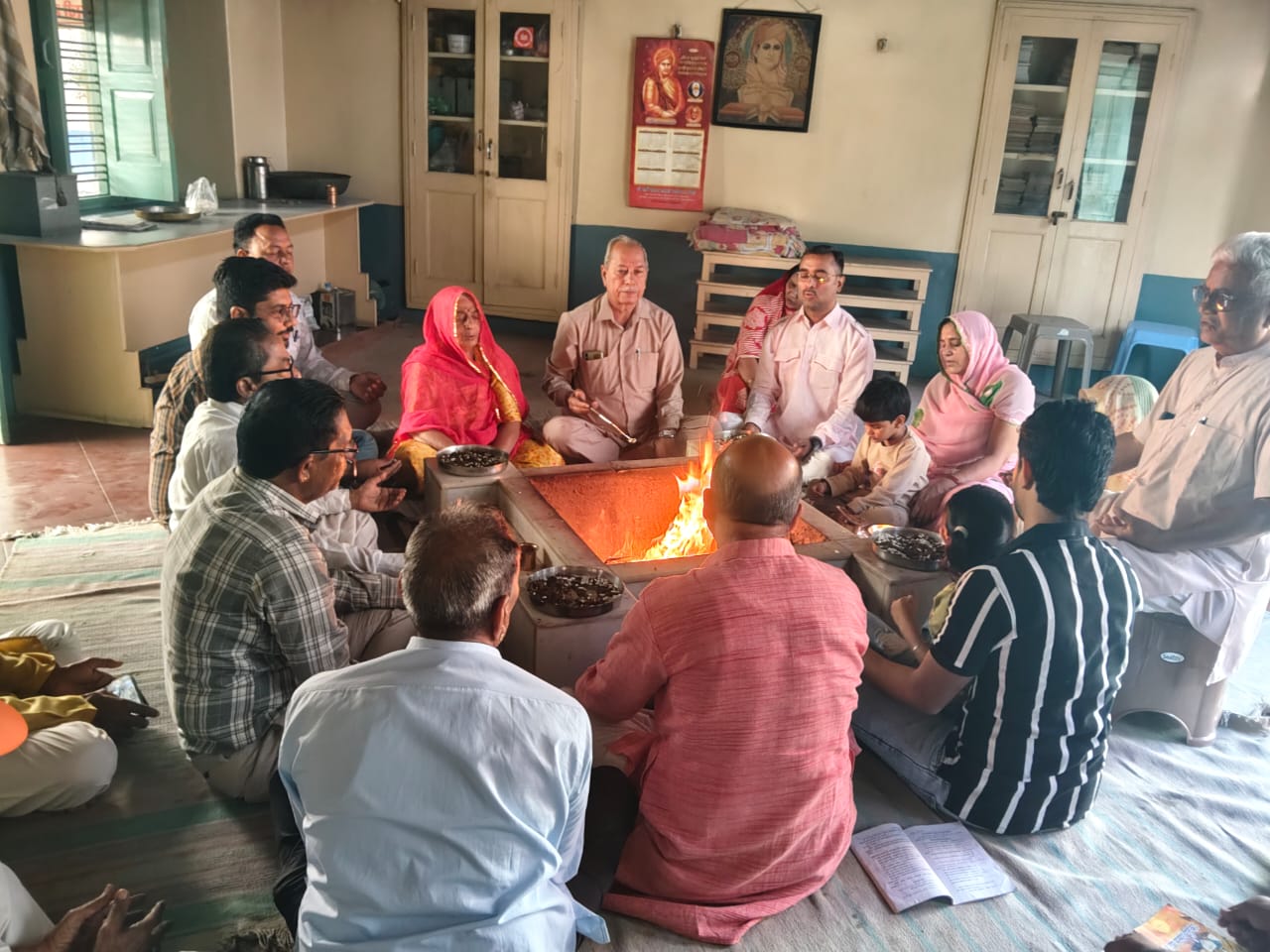 आर्य समाज मंदिर सुमेरपुर में साप्ताहिक सत्संग।