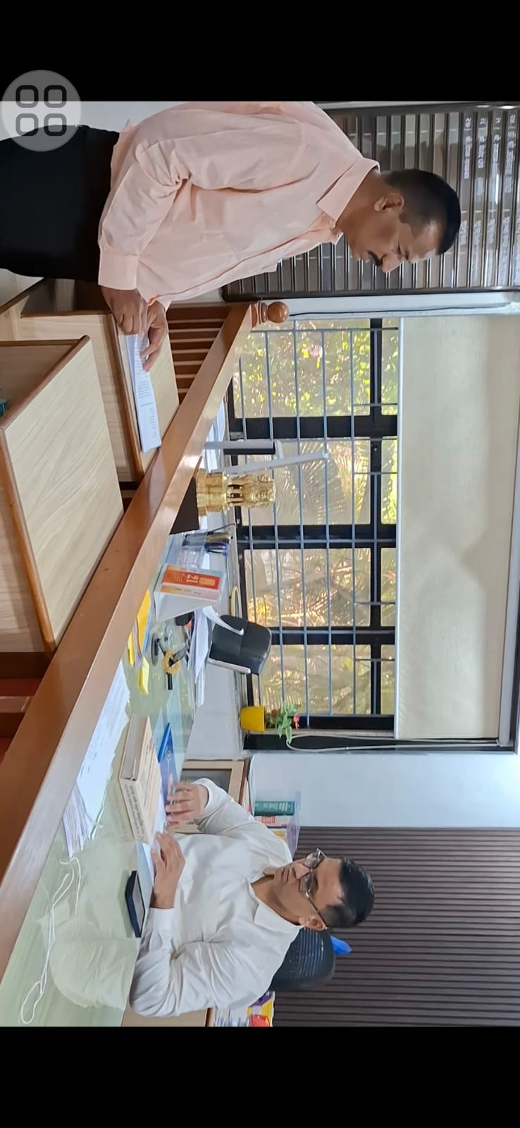 प्राकृतिक संपदा की लूट पर सख्त कार्रवाई के संकेत! तहसीलदार दीपक गायकवाड के आश्वासन के बाद वसईकरों का जनआंदोलन स्थगित जलभराव क्षेत्रों की सुरक्षा और दोषियों पर कार्रवाई का लिखित भरोसा 23 अप्रैल की बैठक में अहम मुद्दों पर सकारात्मक चर्चा