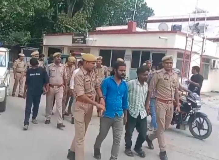 रायबरेली में साइबर ठगी गैंग का पर्दाफाश, 7 आरोपी गिरफ्तार।